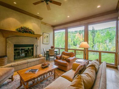 A Snowmass Four Bedrooms Rental with Great Views Available ! A Snowmass Four Bedrooms Rental with Great Views Available !